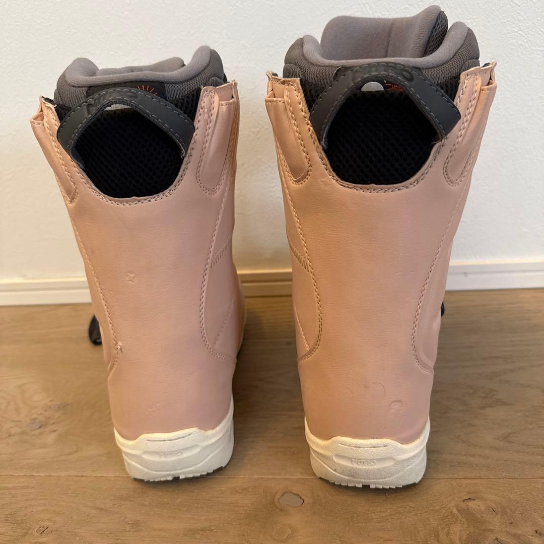NITRO FLORA TLS 女性用スノーボードブーツ US 7.0 数回使用