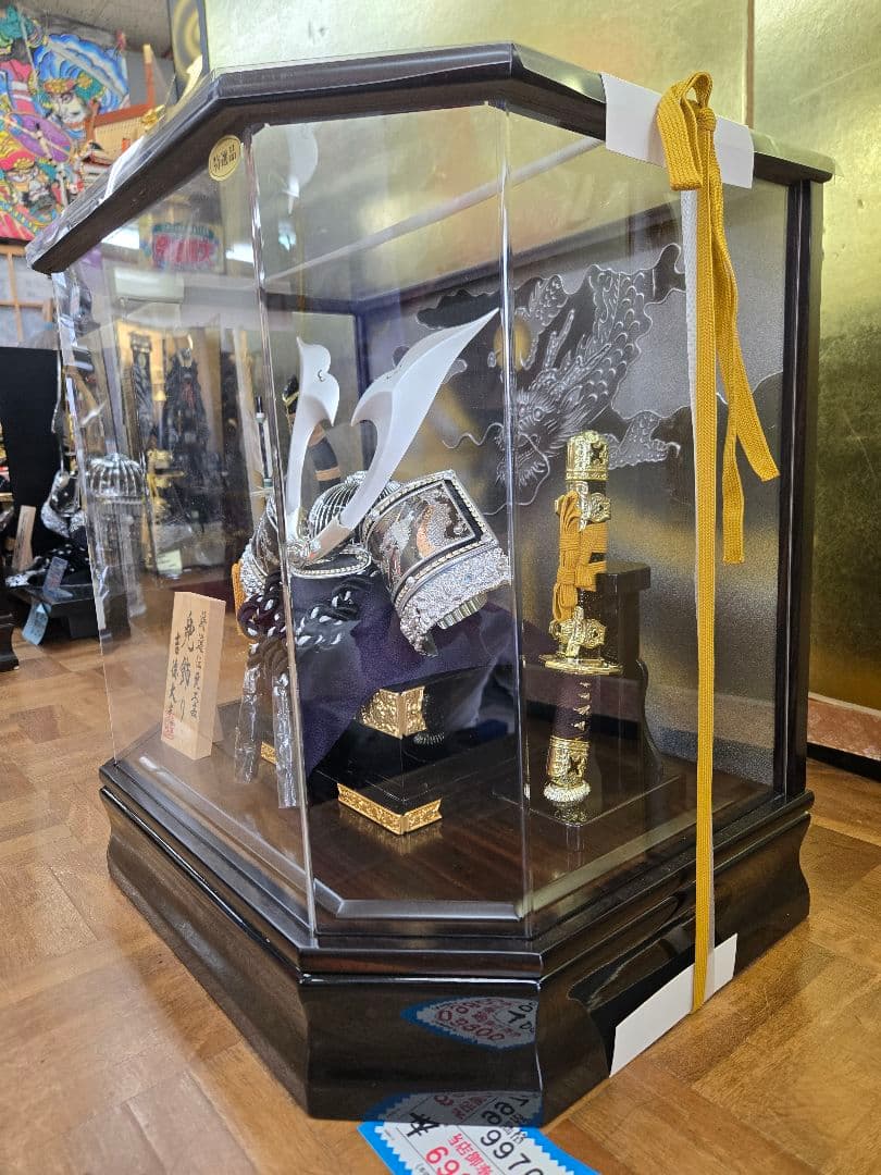 【展示品限り】五月人形　兜　鍬形　ケース飾り　※閉店セール　K27