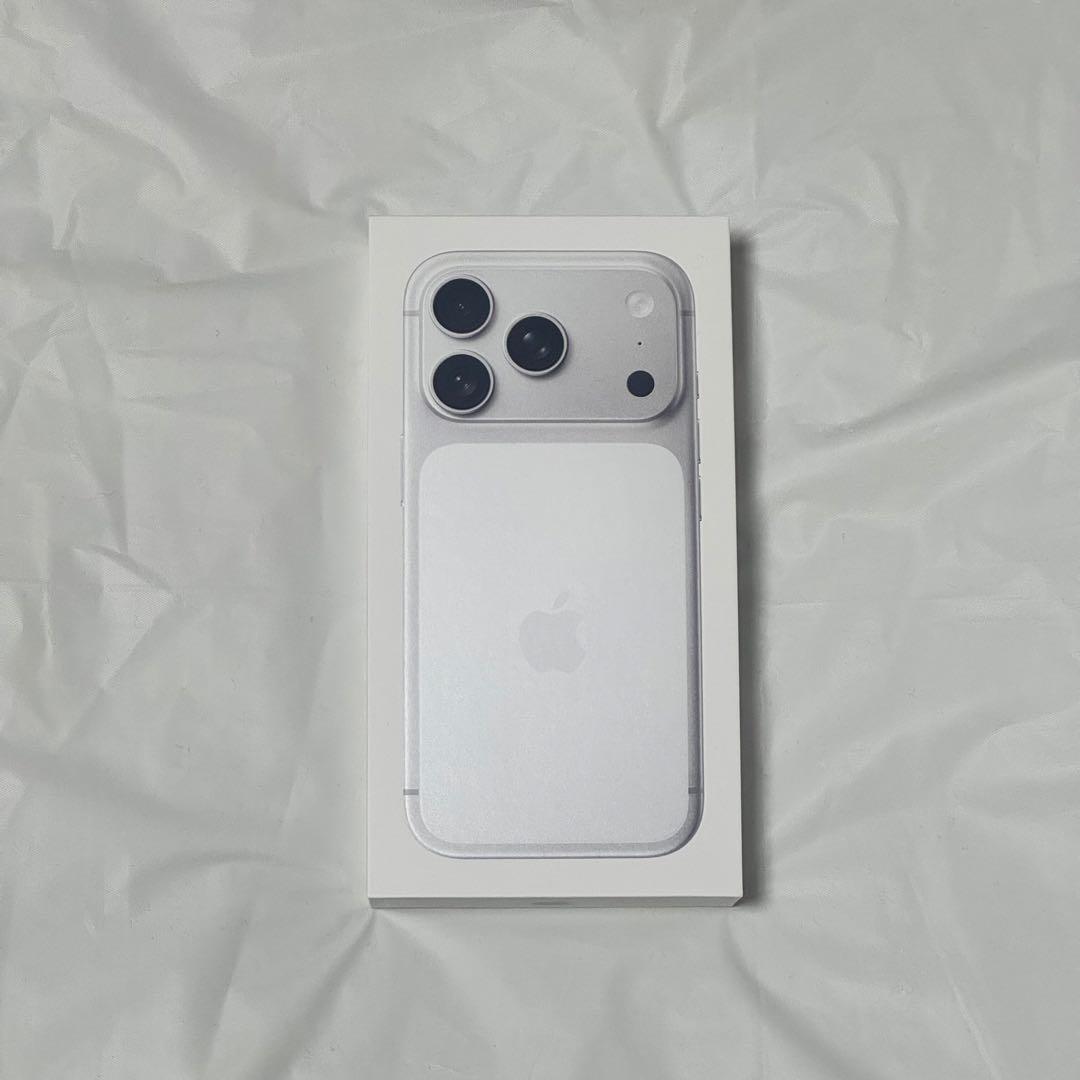 iPhone17pro 256GB シルバー