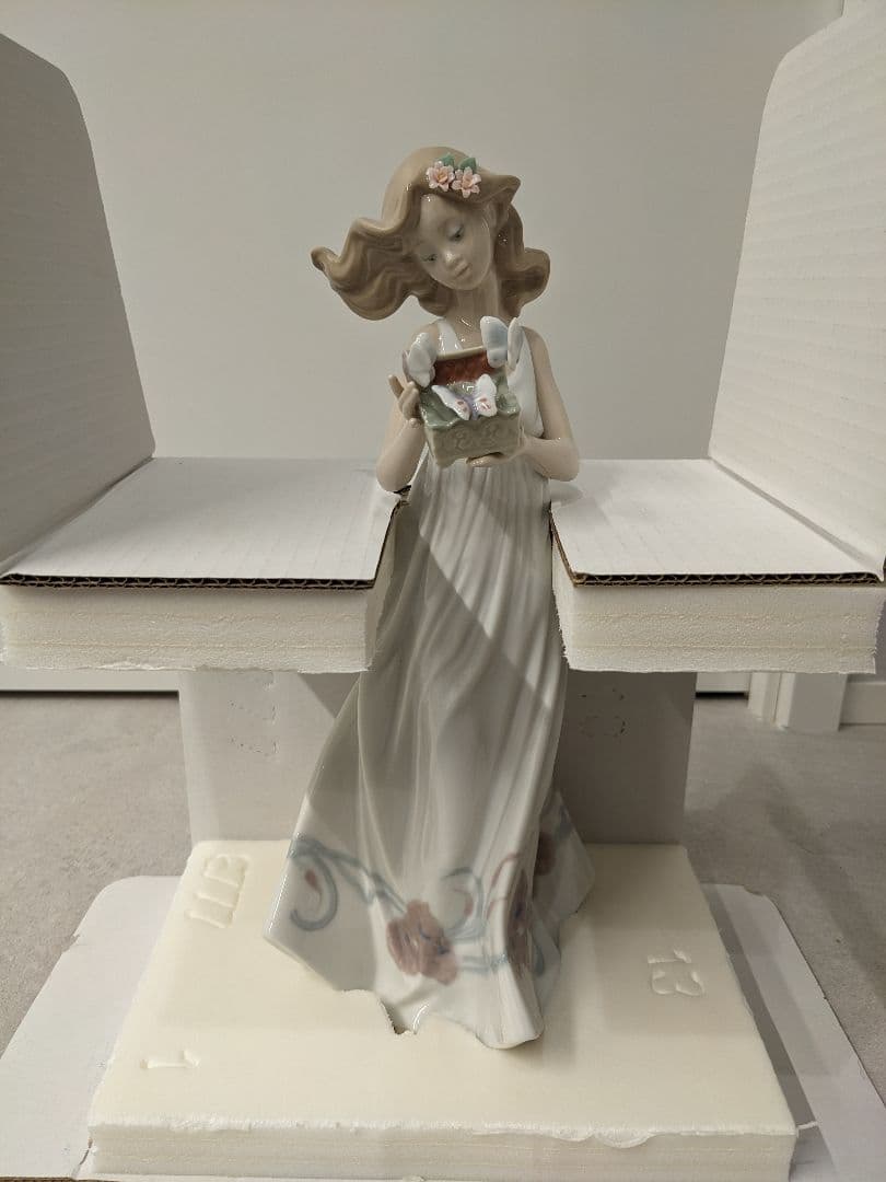 【年始セール】LLADROリヤドロ私の宝物Butterfly Treasures