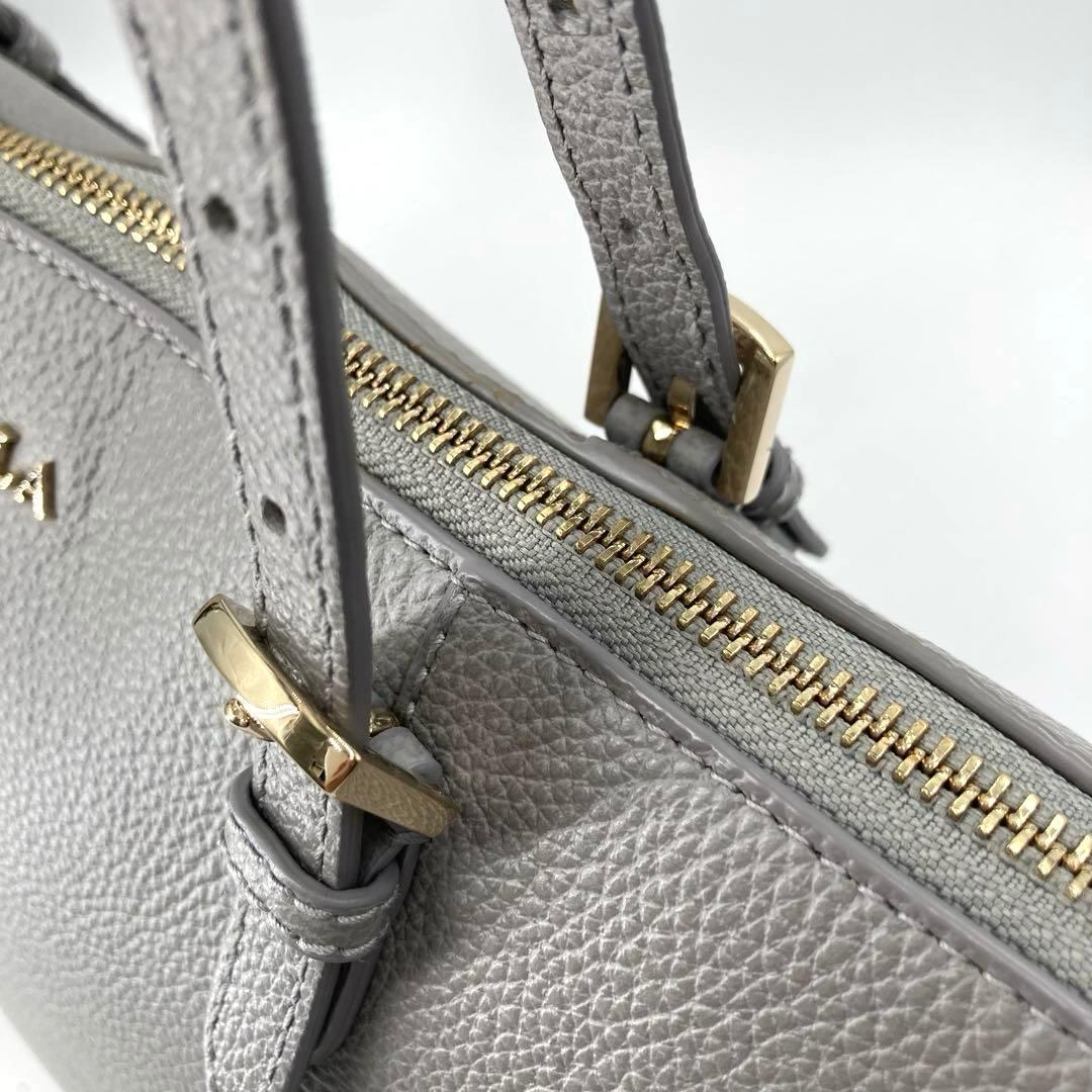 極美品✨FURLA フルラ トートバッグ レザー A4可 ライトグレー 肩掛け