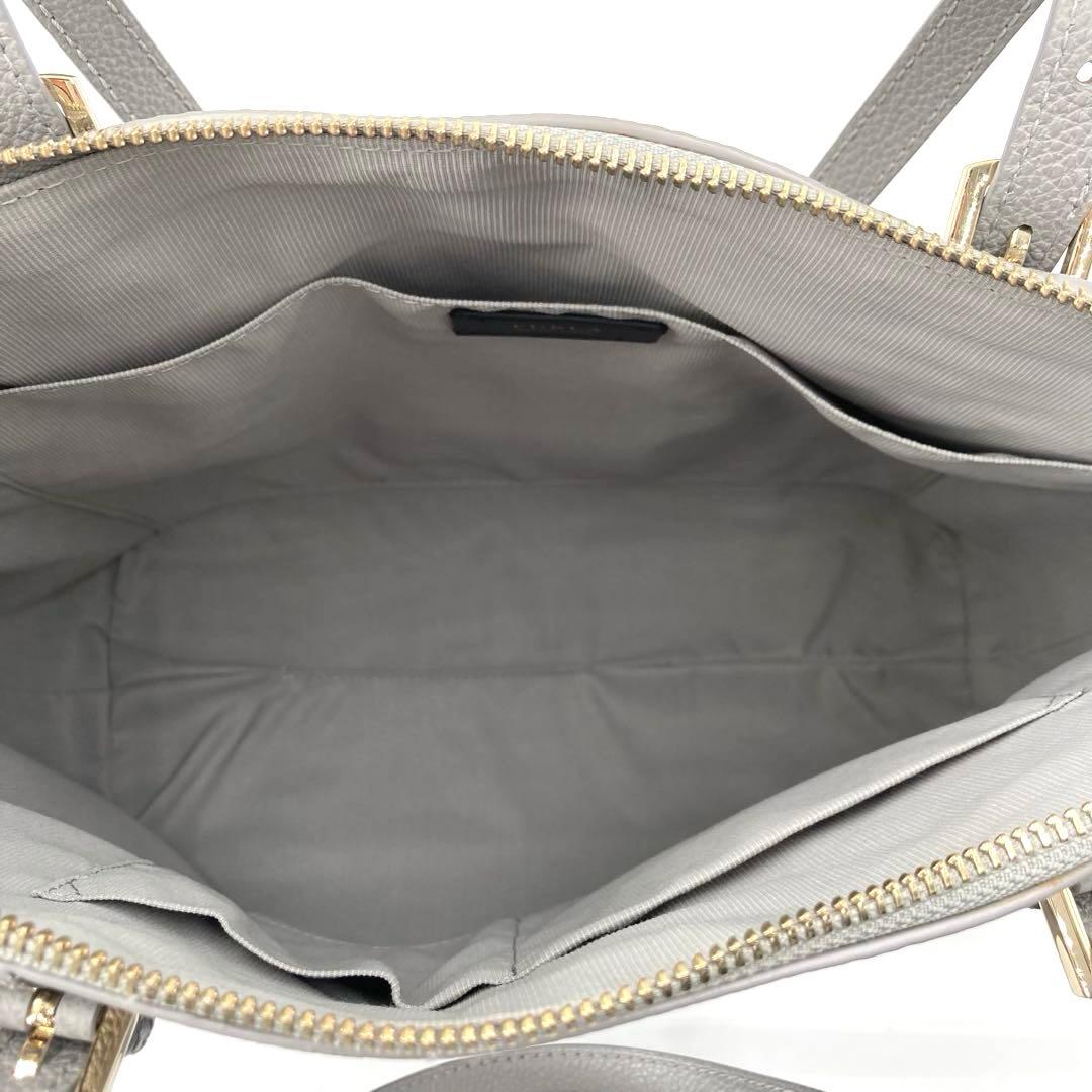 極美品✨FURLA フルラ トートバッグ レザー A4可 ライトグレー 肩掛け