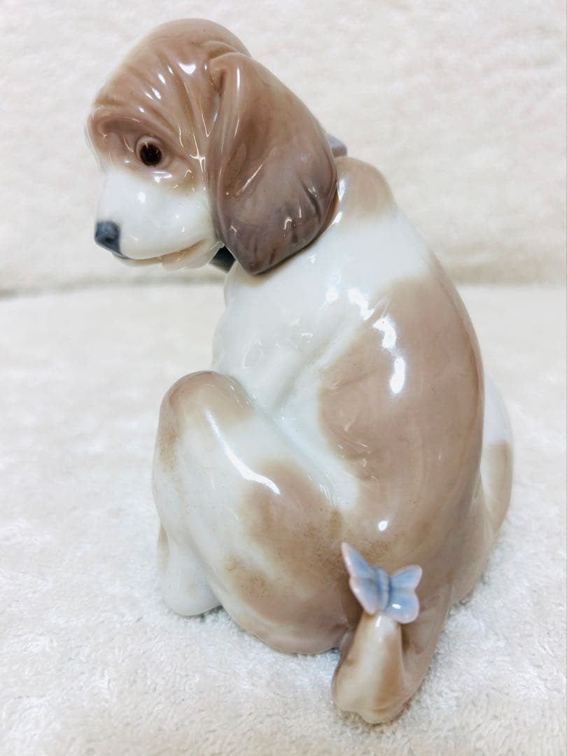 リヤドロ　LLADORO マイフレンド　犬　尻尾に蝶々