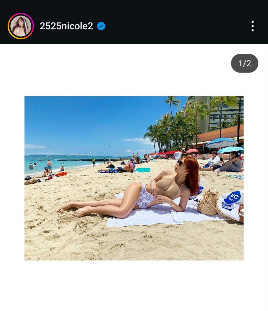 【美品】ニコルん着用　ALEXIA STAM　ワンピース水着