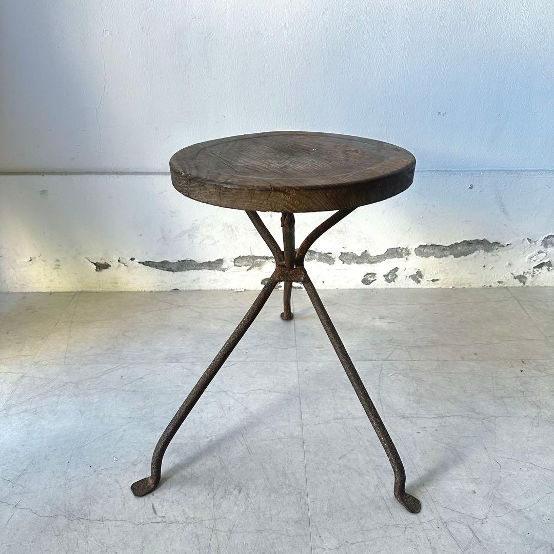 古道具/鉄脚の折りたたみスツール珍しい逸品