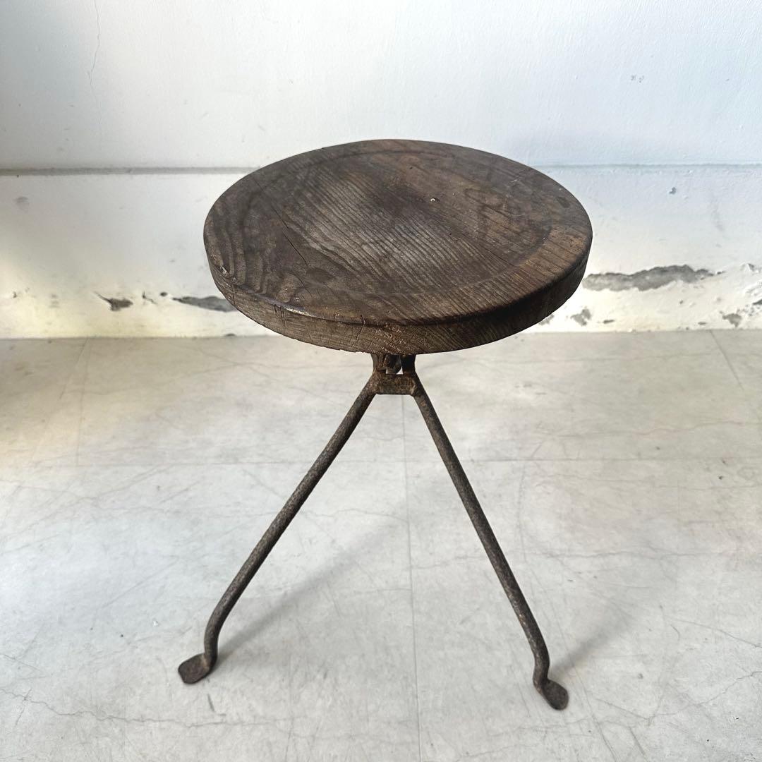古道具/鉄脚の折りたたみスツール珍しい逸品