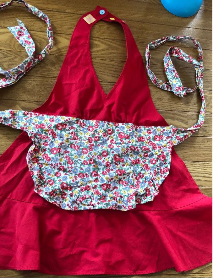 エレグランス　キッズ　エプロン　女児