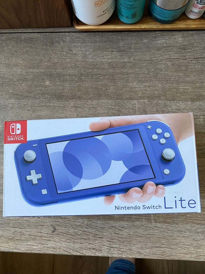Nintendo Switch Lite パープル 未開封