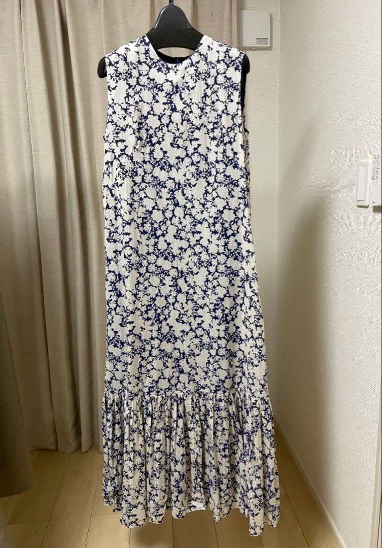 MARIHA × TOMORROWLAND 花柄ワンピース