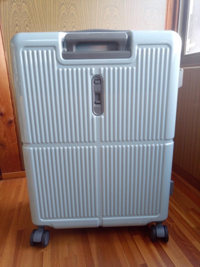 ACE 『ファームロード』05892 Mサイズスーツケース（アイスグレー）