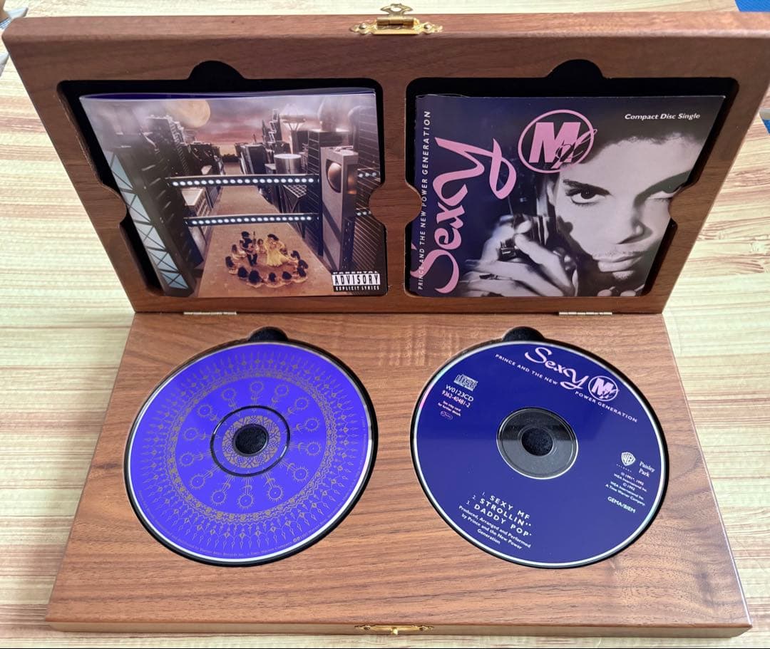 PRINCE 世界1000個限定Smashing Box 276/1000