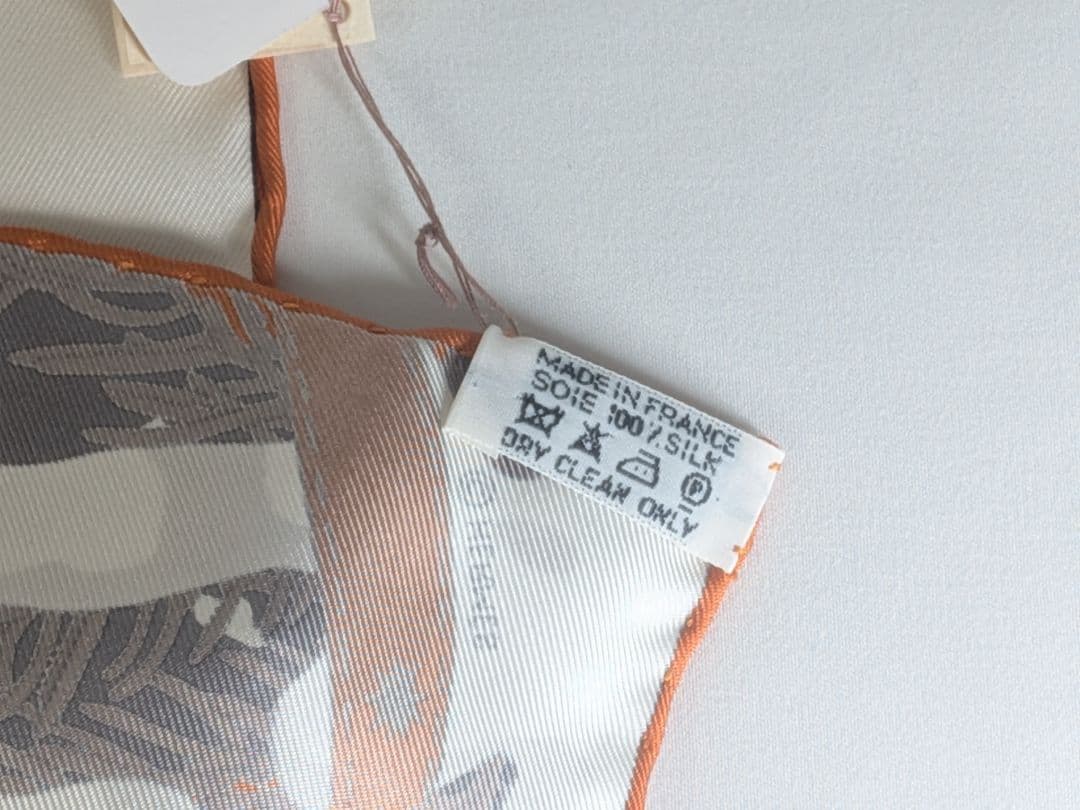 M368 HERMES　エルメス　カレ45 24番地のクリスマス　美品　正規品