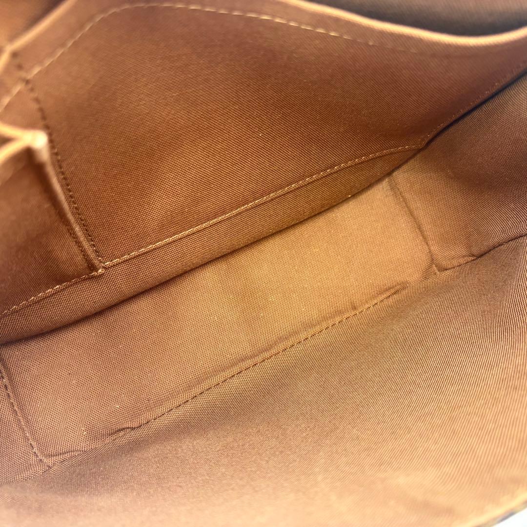 LOUIS VUITTON メッセンジャー ボスフォールPM ショルダーバッグ