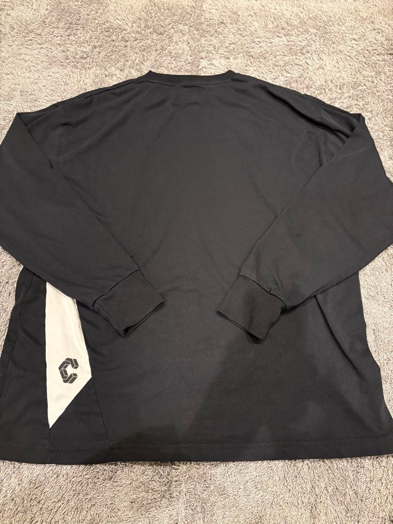 クロノスcronosロンT長袖ブラックM