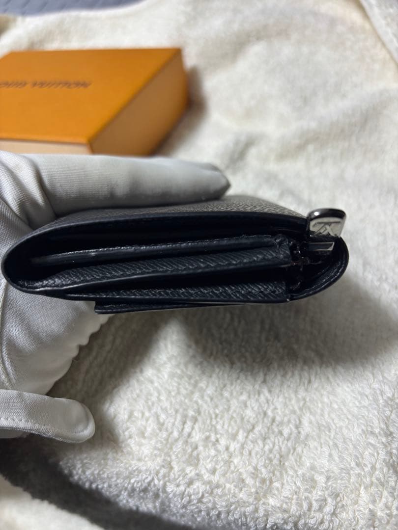 LOUIS VUITTON ヴィクターウォレット