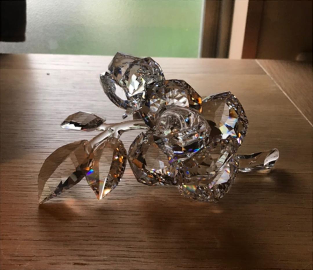 スワロフスキー　薔薇　バラ　クリスタル　箱入