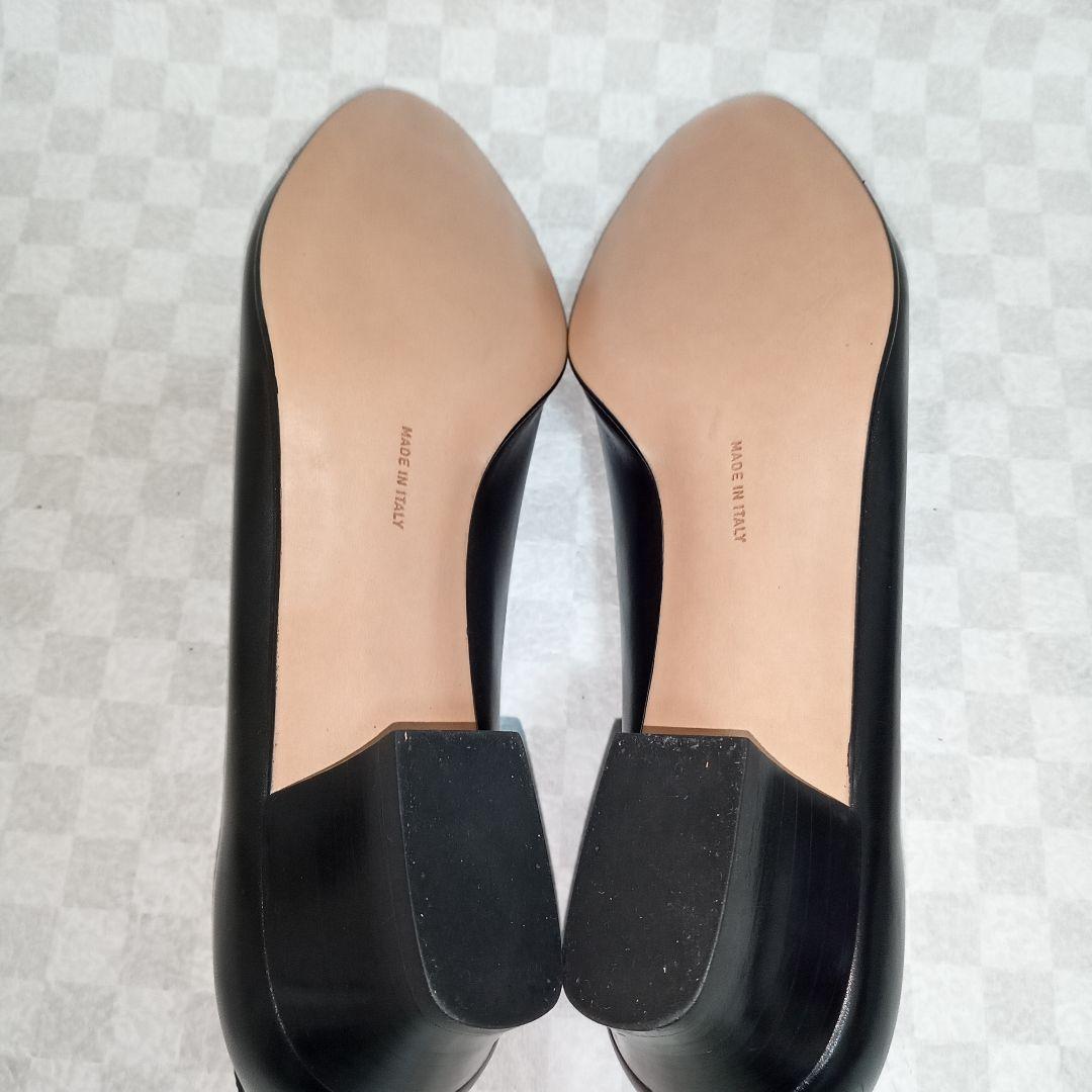 【未使用品】フェラガモ パンプス ガンチーニ23.5レザー