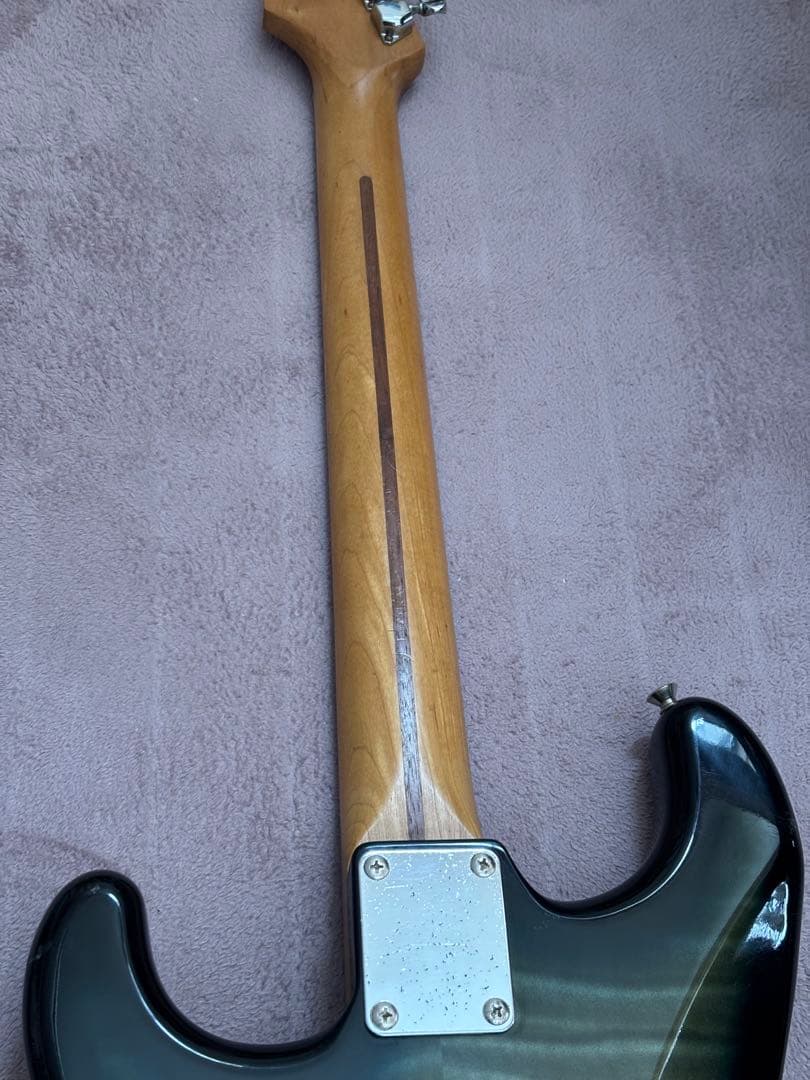 MIJフジゲン製　Squier by Fender Silver Series