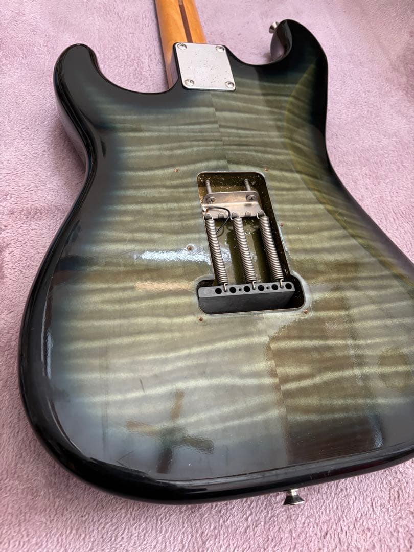 MIJフジゲン製　Squier by Fender Silver Series