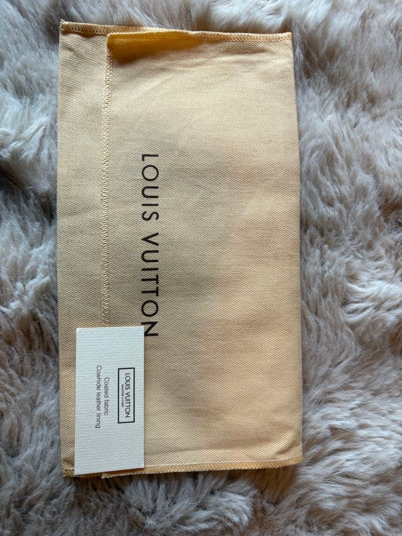 美品　Louis Vuitton ダミエ・グラフィット 長財布