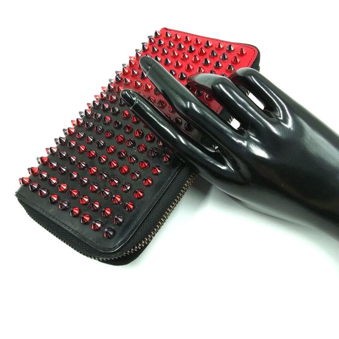 Christian Louboutin ルブタン 長財布 スタッズ 黒×赤メンズ