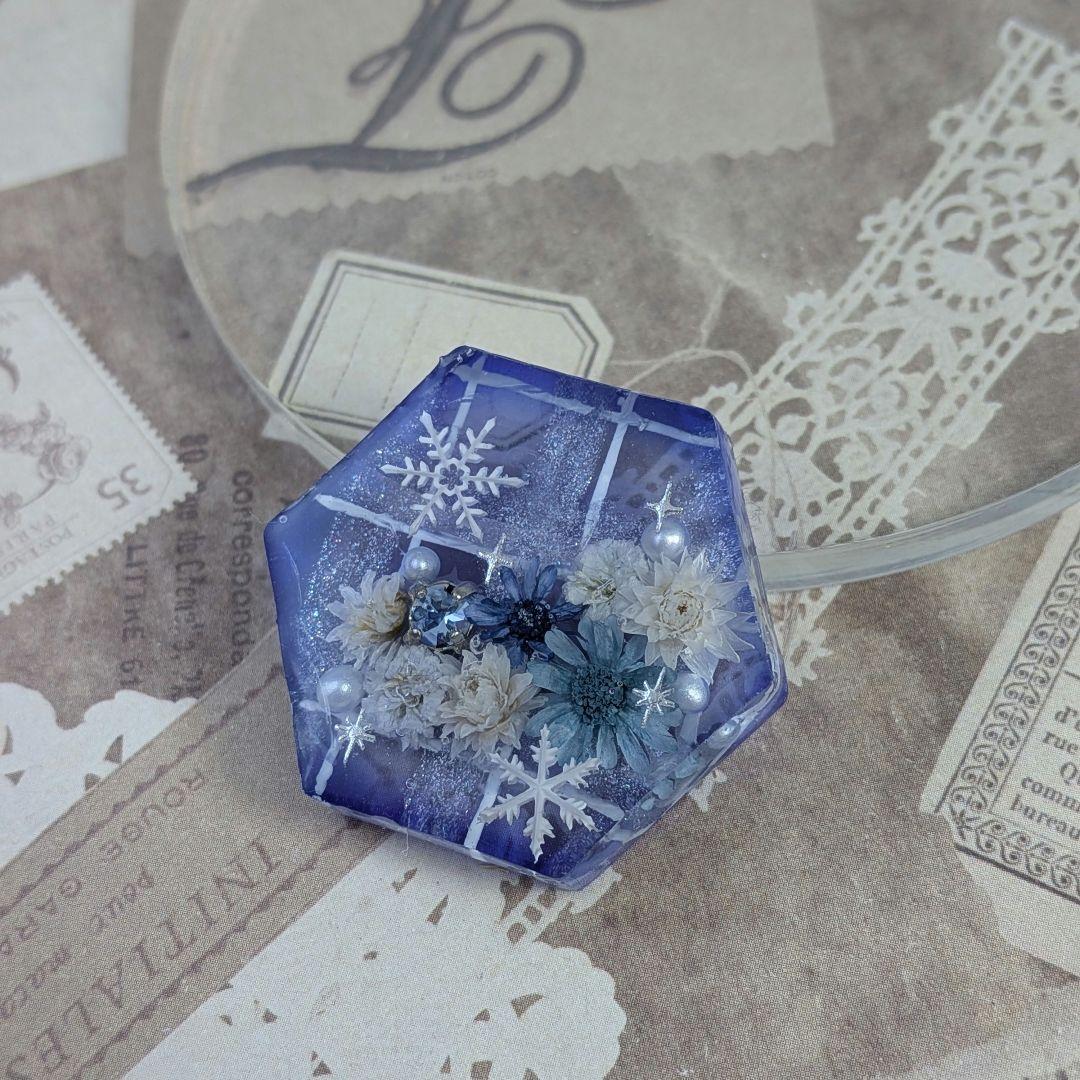 ＃295 六角形✴チェック✴雪の結晶✴レジンヘアゴムキーホルダーブローチ