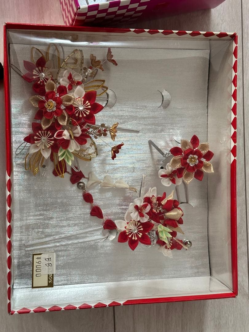 七五三　子ども　着物　小物一式　髪飾り　巾着　扇子　草履　赤