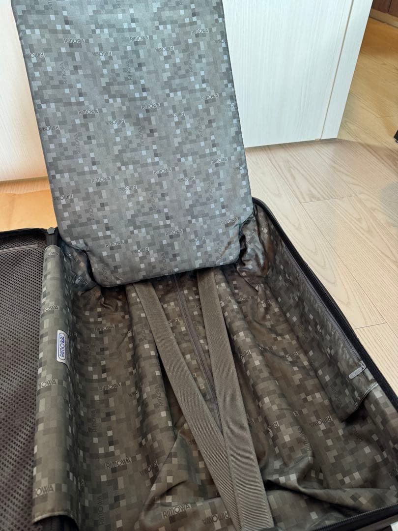 【リモワ】廃盤　SALSA サルサ2輪スーツケース33L