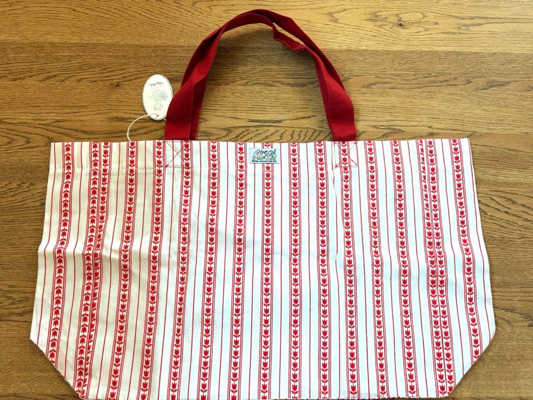 house on the hill バッグ