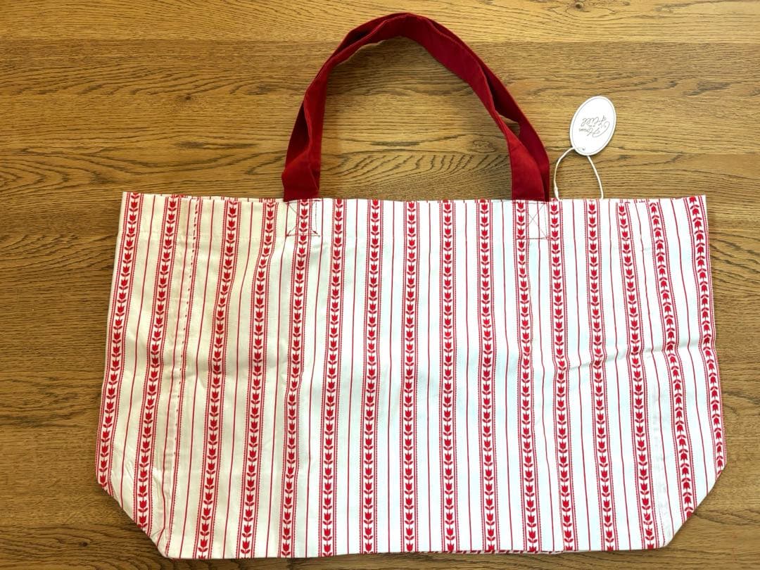 house on the hill バッグ