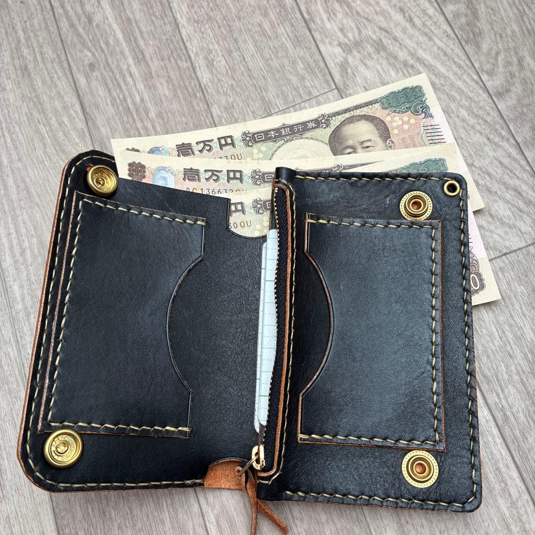【茶芯ブラック】トラッカーウォレット　ミドル　真鍮　お札を折らずに収納　タイプA