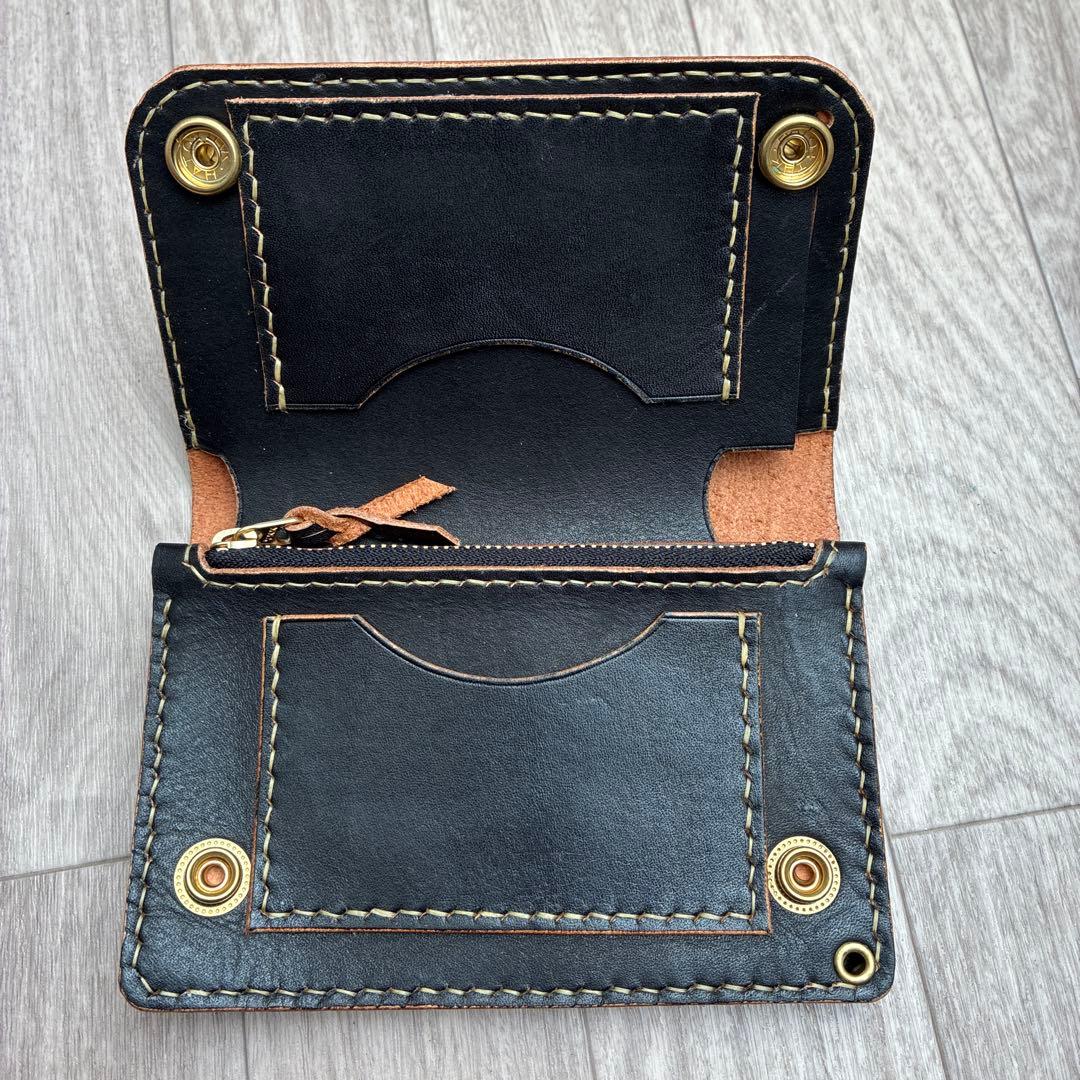 【茶芯ブラック】トラッカーウォレット　ミドル　真鍮　お札を折らずに収納　タイプA