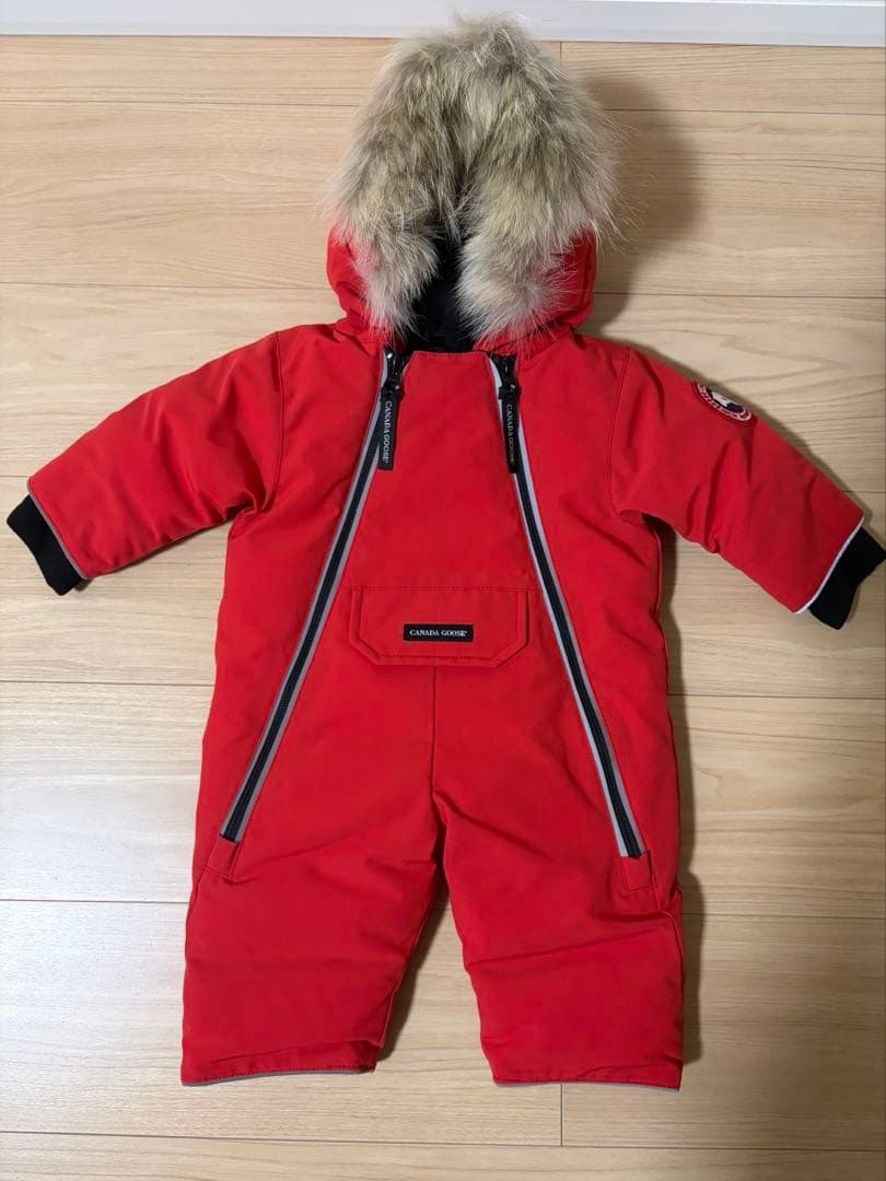   キッズ　スノースーツ