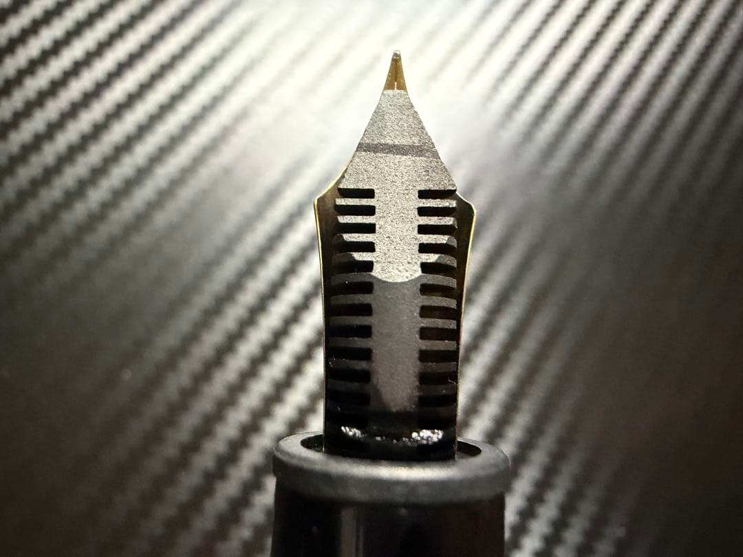 美品 モンブラン マイスターシュテュック 146 14C 全金 EF 万年筆