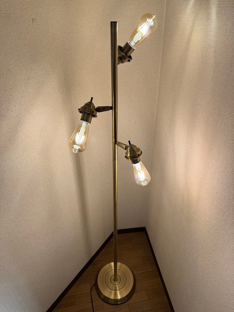 スタンドライト　ARTWORKSTUDIO INC. 3灯フロアスタンド