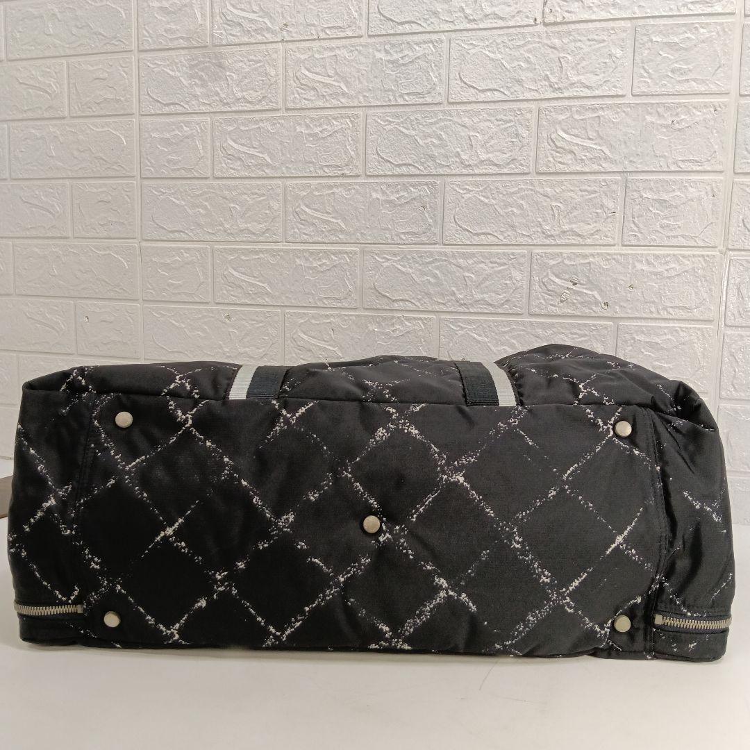 CHANEL ボストンバッグ ブラック　上40