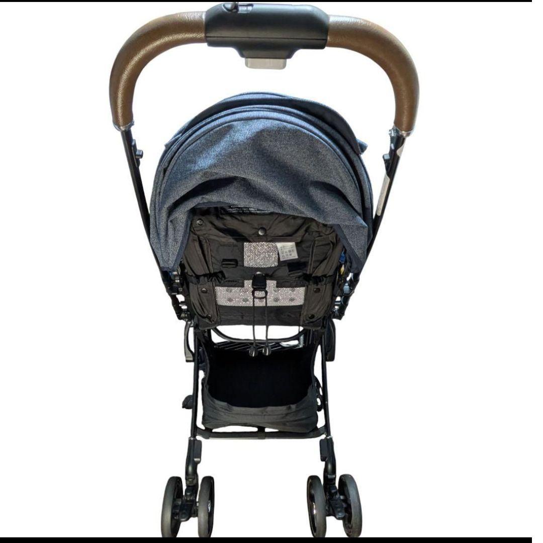 美品 アップリカ ラクーナクッションフリー 新品スペアクッション付 A B型対応