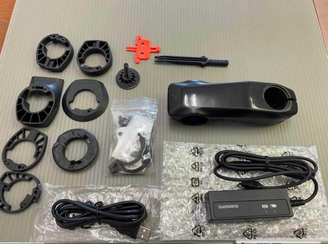 FOCUS イザルコマックス ディスク9 アルテグラ Di2 XS