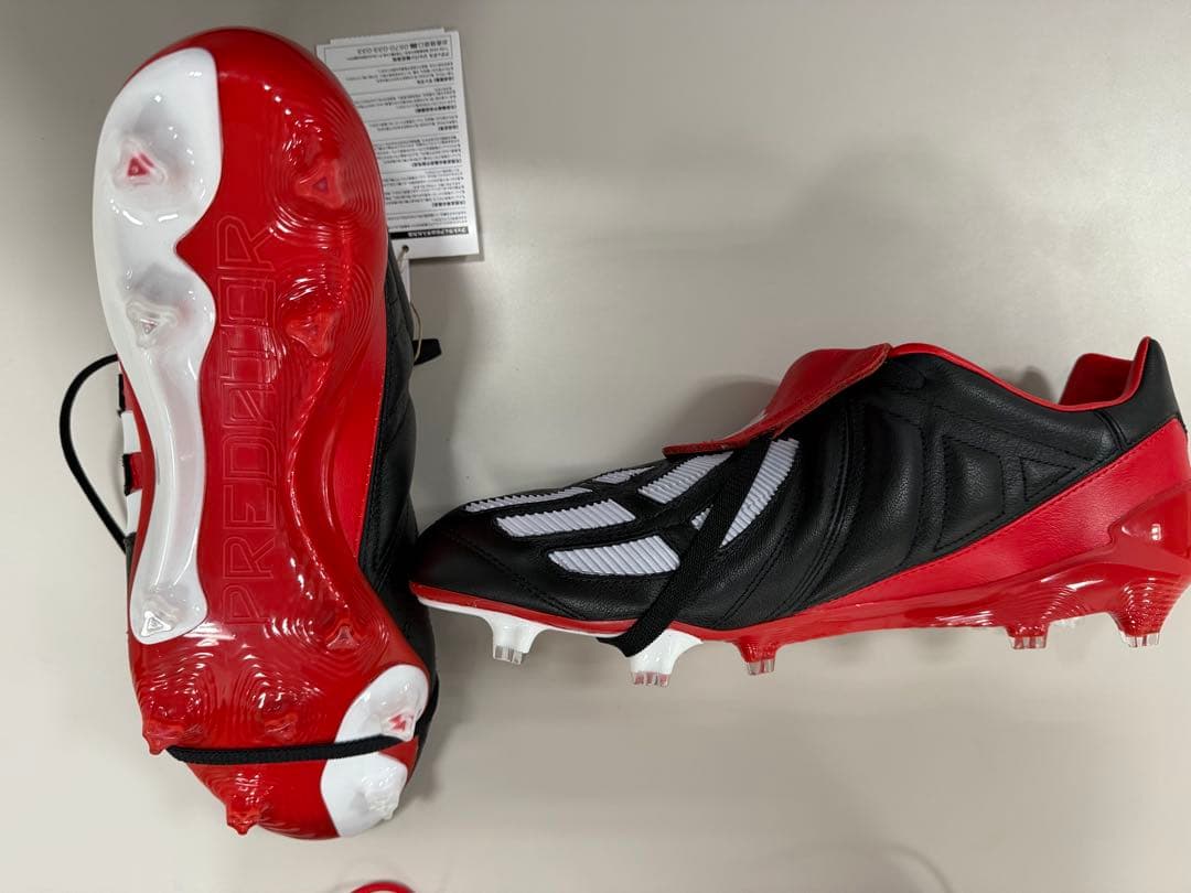 adidas プレデターマニア復刻版