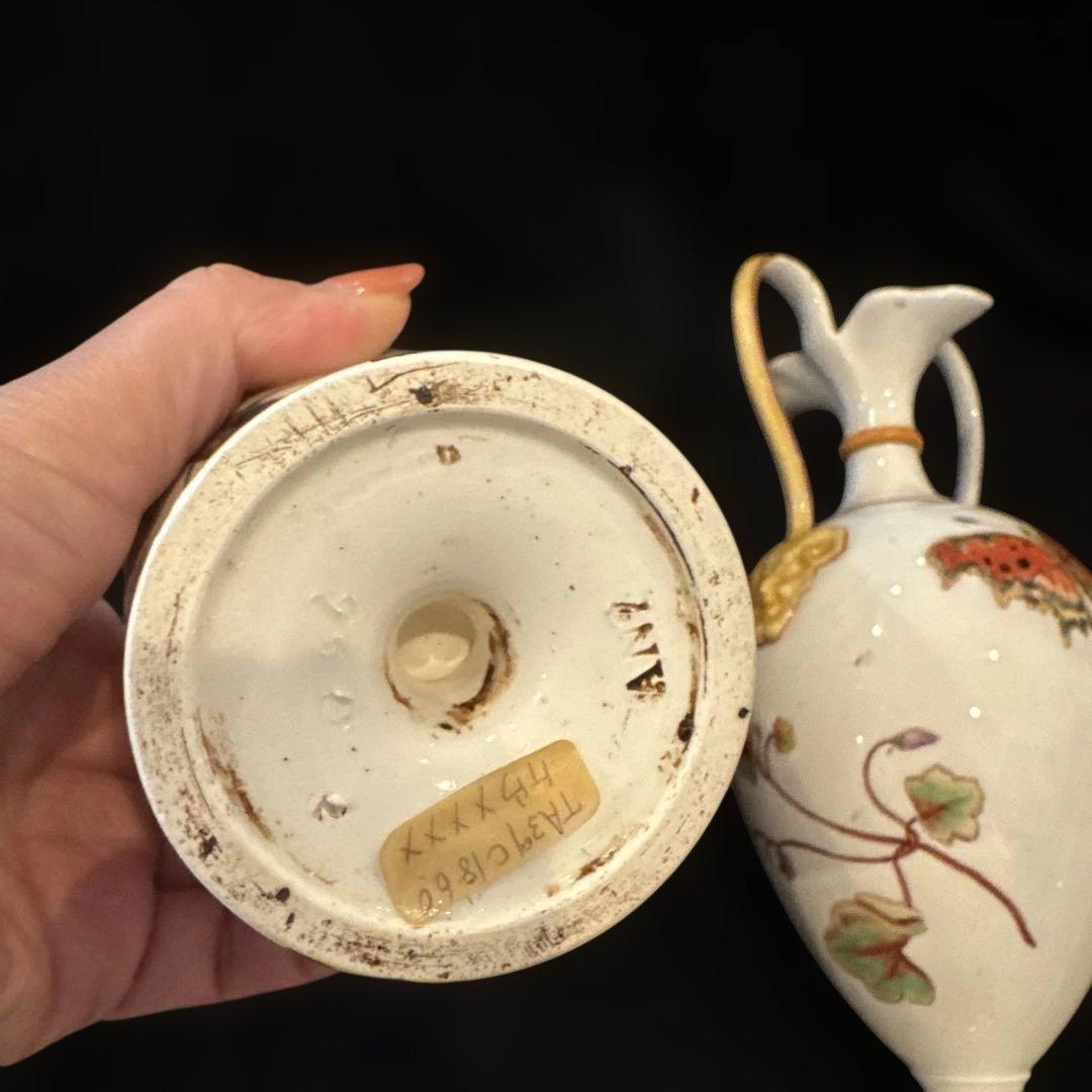 レア　ヴィンテージ　ウェッジウッド陶器の双耳壺 2点セット