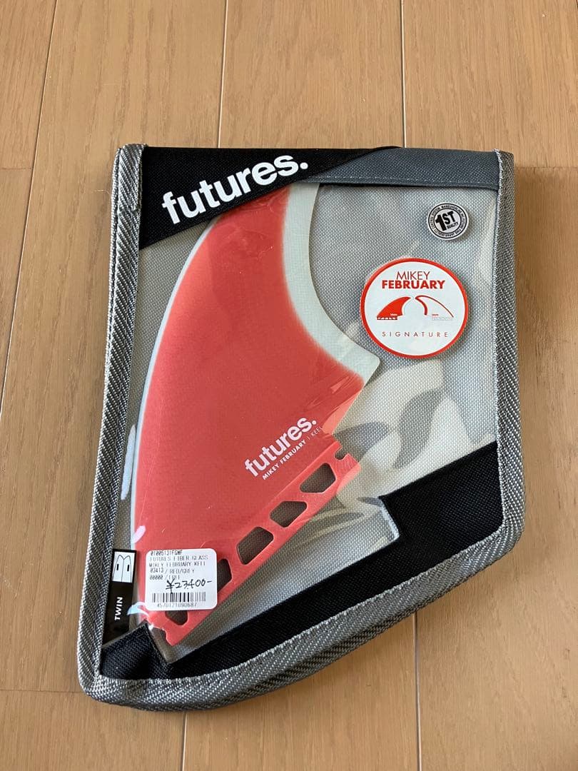 futures Mikey February ツインフィン