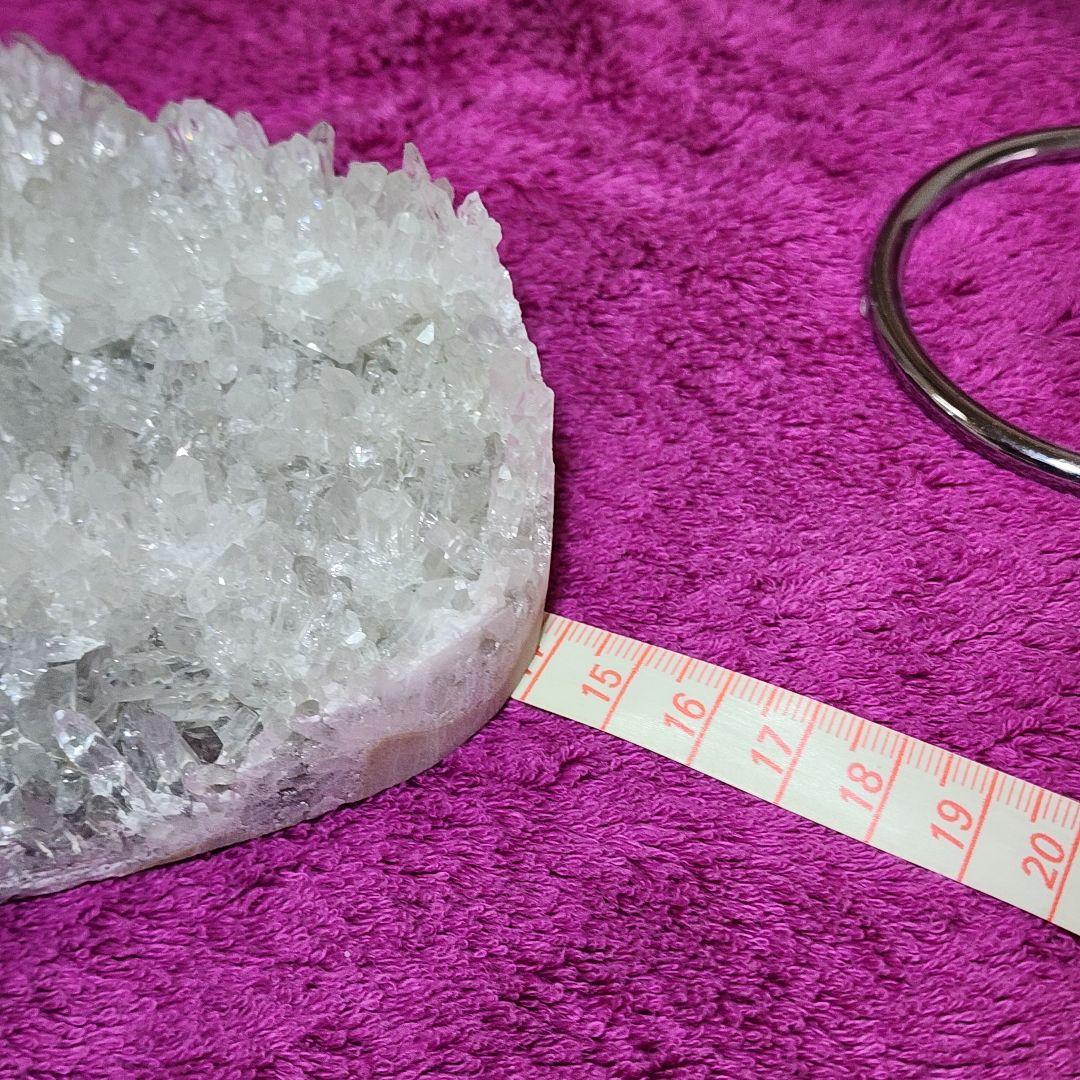 クリスタル水晶 菊花水晶 ハート型置物 スタンド付き