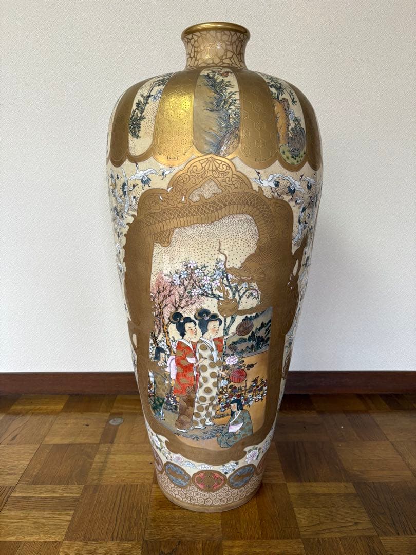 大型花瓶（飾り壺）置物