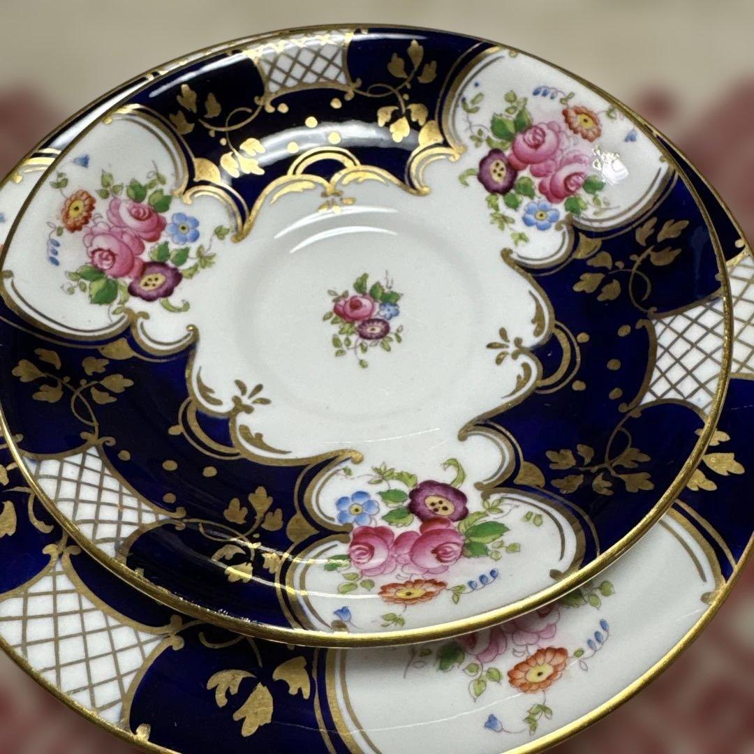 アンティークLivertons のトリオ1920-1939 年