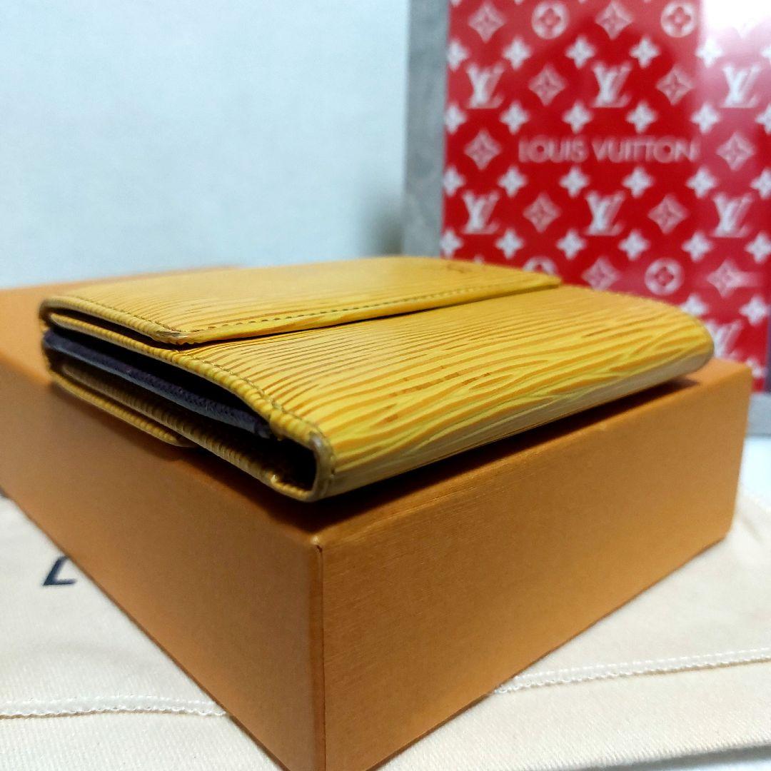 美品 Louis Vuitton ルイヴィトン エピ Wホック 三つ折財布