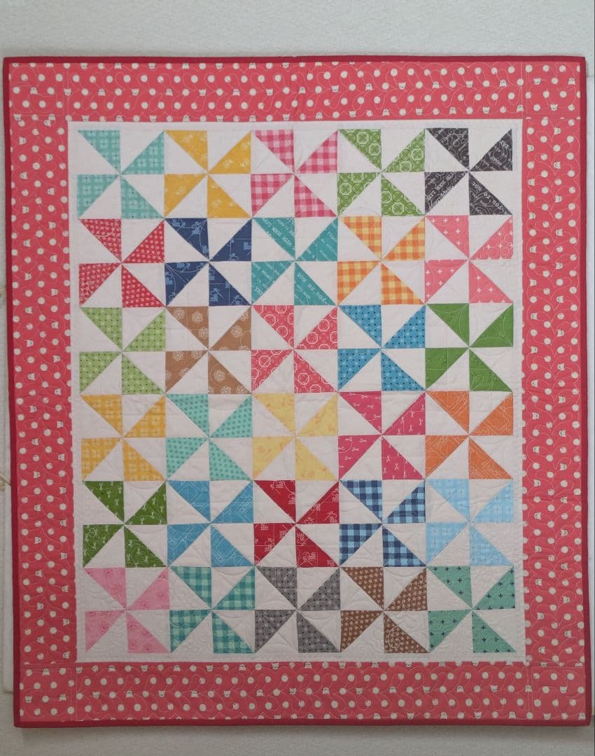 完全オリジナル！ハンドメイドミシンキルト　ピンウィール