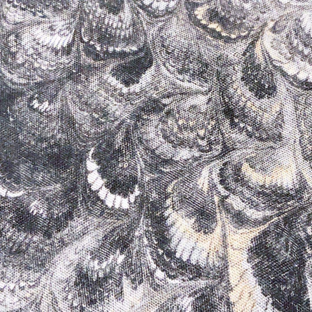 新品未使用　Faliero Sarti Il Papiroコラボストールラメ