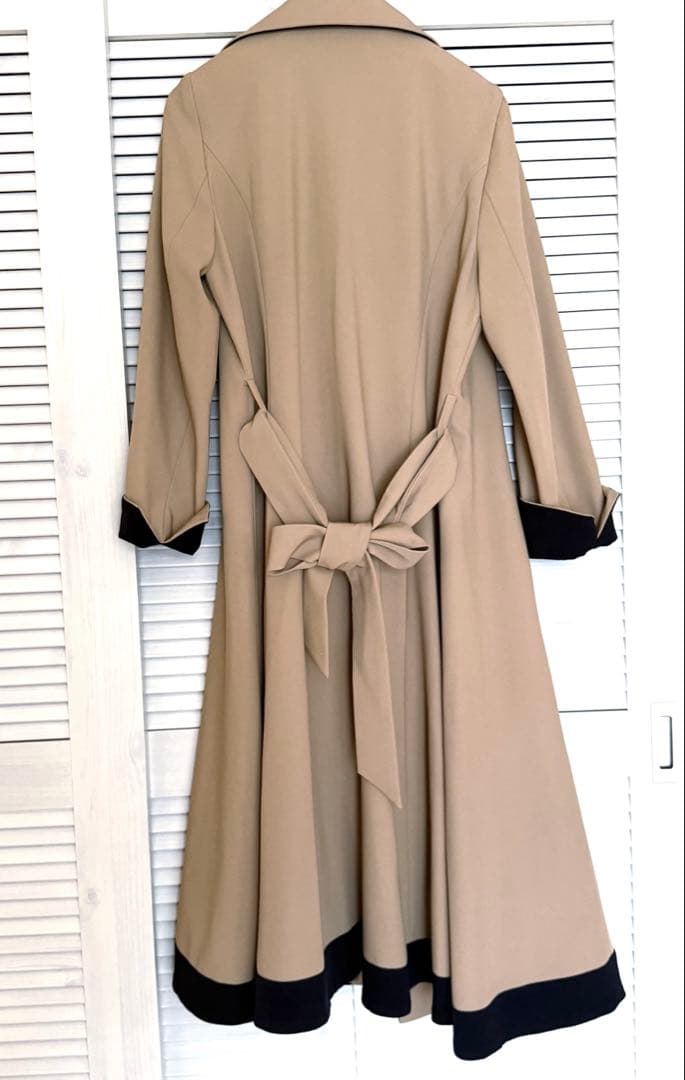 着用一度の美品♡ JENNE ジェンヌ オードリーフレアトレンチコート　S