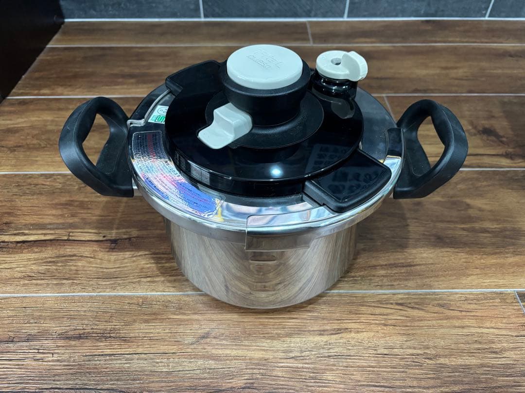 ティファール 圧力鍋　クリプソ クレール 4L 2〜4人用