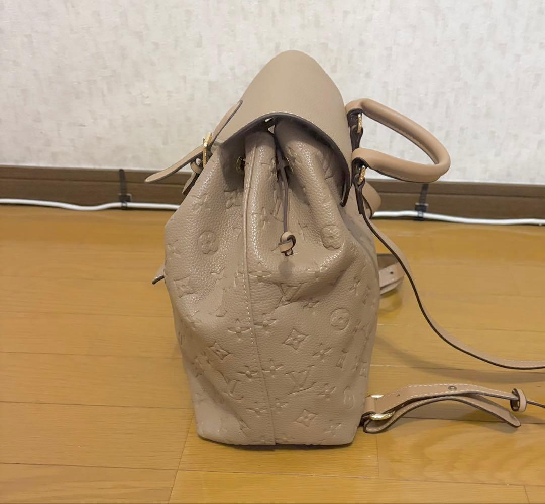 Louis Vuittonモノグラム柄 ベージュ リュック・バックパック